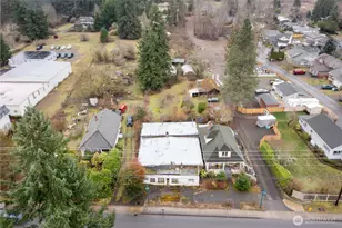 24201 Roberts Dr, Black Diamond, WA 98010 - Photo 10