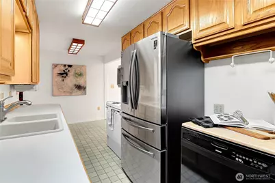 13544 37th Ave NE, Seattle, WA 98125 - Photo 8