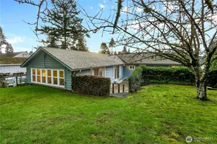 13544 37th Ave NE, Seattle, WA 98125 - Photo 14