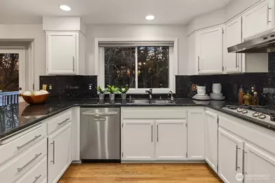 10834 53rd Place W, Mukilteo, WA 98275 - Photo 14