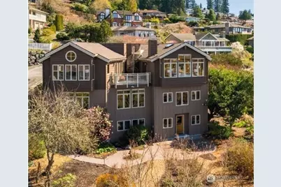 1105 Daley Place, Edmonds, WA 98020 - Photo 1