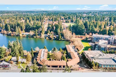 19428 Aurora Avenue N #431, Shoreline, WA 98133 - Photo 34
