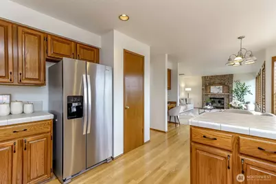 5214 Tower Drive NE, Tacoma, WA 98422 - Photo 16