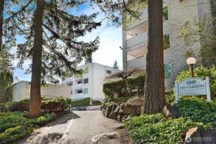 17417 Ashworth Ave N, Shoreline, WA 98133 - Photo 2