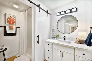 17417 Ashworth Ave N, Shoreline, WA 98133 - Photo 18