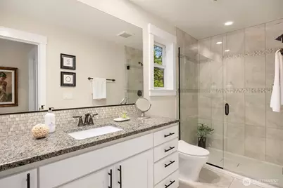 4516 Island Avenue NE, Bainbridge Island, WA 98110 - Photo 24