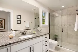 4516 Island Ave NE, Bainbridge Island, WA 98110 - Photo 24