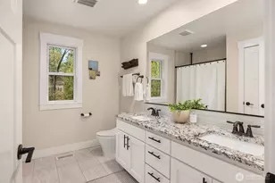 4516 Island Ave NE, Bainbridge Island, WA 98110 - Photo 26