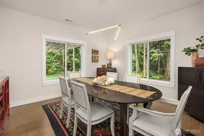 4516 Island Avenue NE, Bainbridge Island, WA 98110 - Photo 10