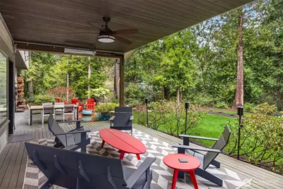 4516 Island Avenue NE, Bainbridge Island, WA 98110 - Photo 18