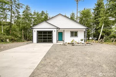 286 Seashore Street SW, Ocean Shores, WA 98569 - Photo 1
