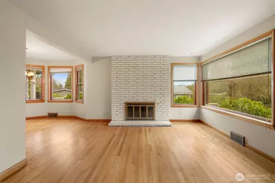 1020 Puget Drive, Edmonds, WA 98020 - Photo 8