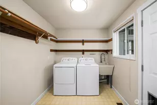 14609 142nd Ave SE, Renton, WA 98059 - Photo 18