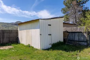 6 Salam Ln, Oroville, WA 98844 - Photo 8