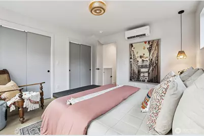 2626 A 58th Avenue SW, Seattle, WA 98116 - Photo 14