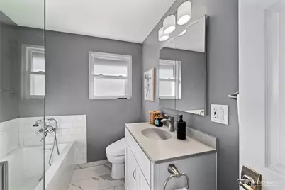 7541 32nd Avenue NE, Seattle, WA 98115 - Photo 16