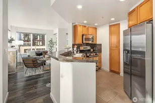 2607 Western Ave, Seattle, WA 98121 - Photo 12