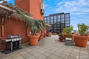 2607 Western Ave, Seattle, WA 98121 - Photo 32