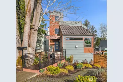 6206 52nd Avenue NE, Seattle, WA 98115 - Photo 1