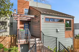 6206 52nd Ave NE, Seattle, WA 98115 - Photo 2