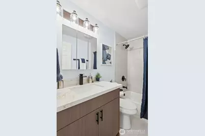 700 Front Street S #B103, Issaquah, WA 98027 - Photo 16