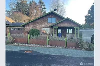 123 4th Street, Langley, WA 98260 - Photo 2