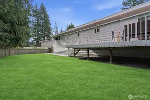 22109 NW 93 Pl W, Edmonds, WA 98020 - Photo 4