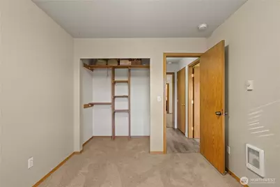 17517 Park Avenue S, Spanaway, WA 98387 - Photo 22