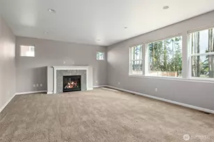 2722 SW Fairway Point Dr, Oak Harbor, WA 98277 - Photo 4