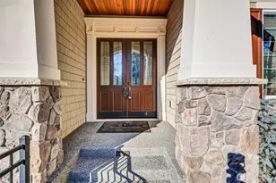 4563 162nd Ln SE, Bellevue, WA 98006 - Photo 2