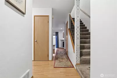 21306 48th Avenue W #C2, Mountlake Terrace, WA 98043 - Photo 10