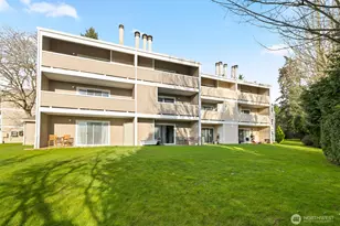 12429 NE 130th Ct, Kirkland, WA 98034 - Photo 2