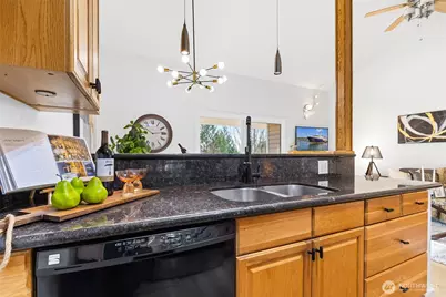 12429 NE 130th Court #G304, Kirkland, WA 98034 - Photo 10