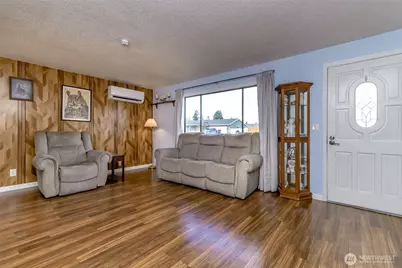 4602 S Burkhart Drive, Tacoma, WA 98409 - Photo 4