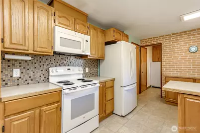 4913 N 13th Street, Tacoma, WA 98405 - Photo 6