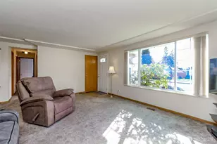 4913 N 13th St, Tacoma, WA 98405 - Photo 2