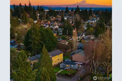 403 NE 94th Street, Seattle, WA 98115 - Photo 36
