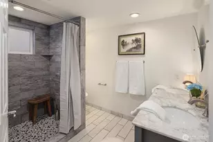 403 NE 94th St, Seattle, WA 98115 - Photo 22