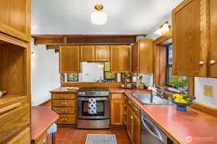 243 NW Solnae Pl, Bremerton, WA 98311 - Photo 18