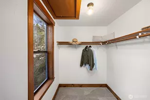 243 NW Solnae Pl, Bremerton, WA 98311 - Photo 26