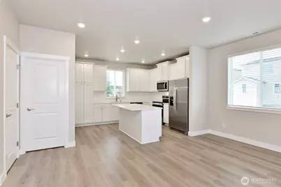 8776 151st Street E, Puyallup, WA 98375 - Photo 6