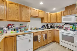 626 N Anderson St, Tacoma, WA 98406 - Photo 6