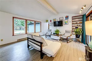 1127 S N St, Port Angeles, WA 98363 - Photo 8