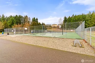 9317 186th Street Ct E, Puyallup, WA 98375 - Photo 38