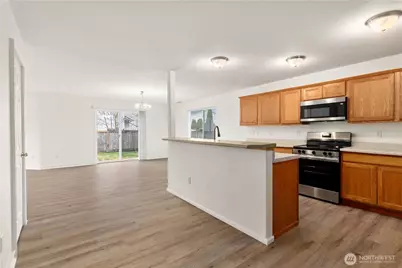 9317 186th Street Ct E, Puyallup, WA 98375 - Photo 6