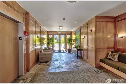 61 Pine Street #201, Edmonds, WA 98020 - Photo 4