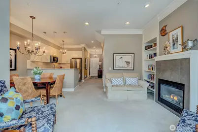 61 Pine Street #201, Edmonds, WA 98020 - Photo 6