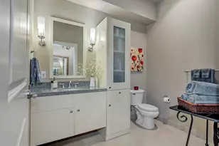 61 Pine St, Edmonds, WA 98020 - Photo 8