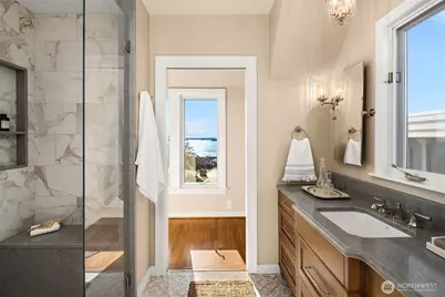 2519 Crestmont Place W, Seattle, WA 98199 - Photo 28