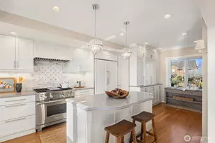 2519 Crestmont Pl W, Seattle, WA 98199 - Photo 14